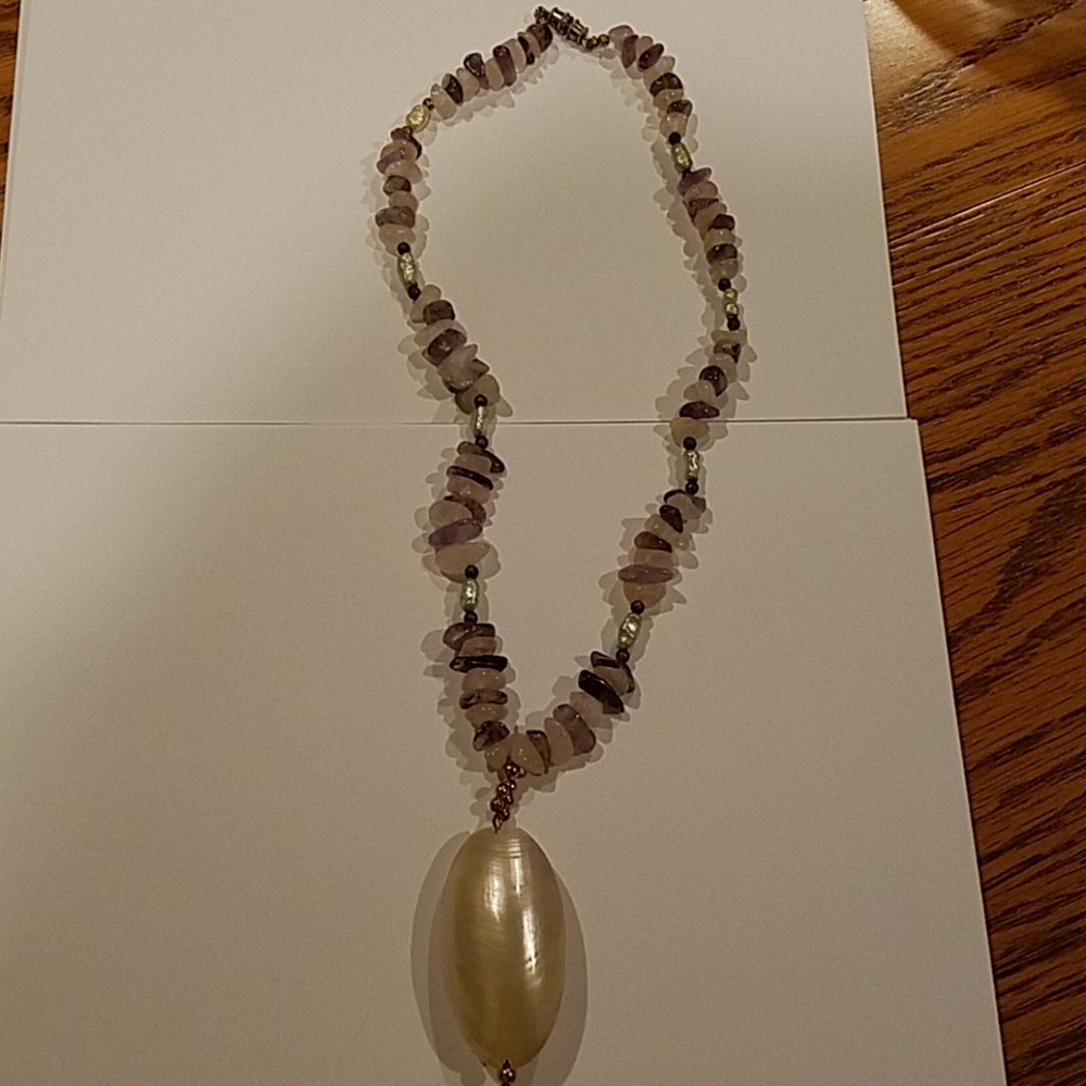 Pretty necklace